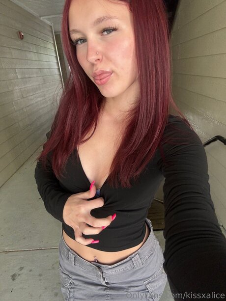 Kissxalice perfekte nackt archiv