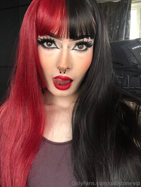 Gabstonevip nacktheit galerie