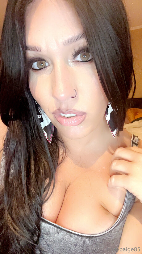 Hollypaige85 erwachsene akt fotos