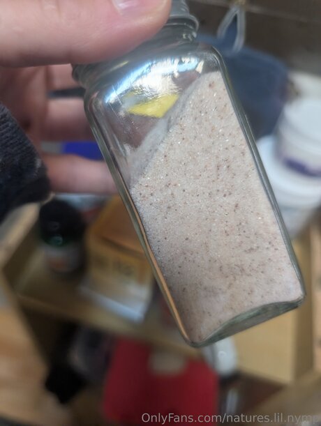 Natures Lil Nymp kostenlose pornostar foto