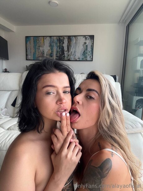 Alayaoficial sexy exklusive archiv