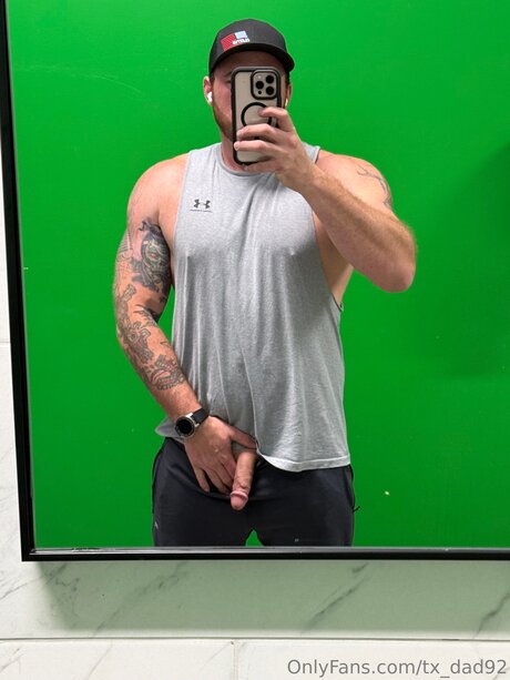 Tx Dad92 pornostar nackt foto