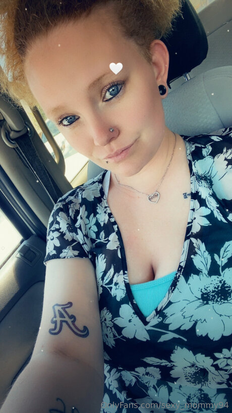 Sexy Mommy94 exklusive xxx foto