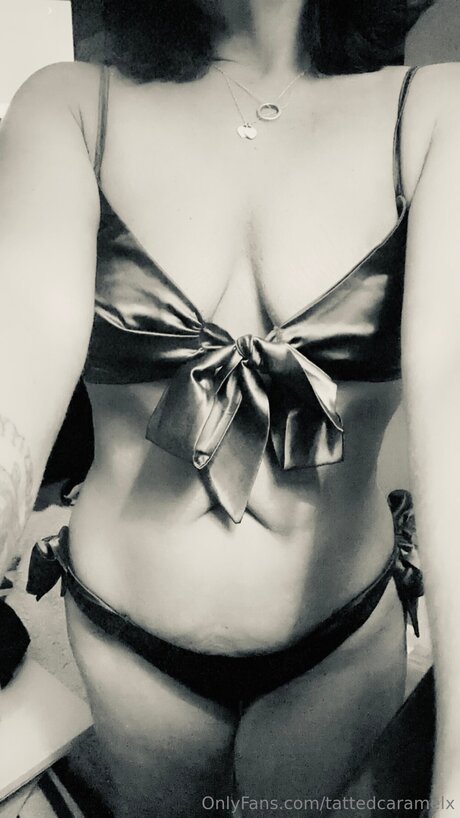 bikini ginger onlyfans kunst heiße fotos