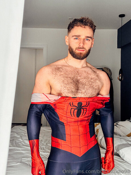 Blackstudio98 pornostar beste bild