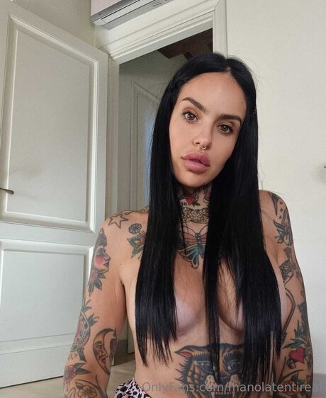 Manolatentireal schöne akt bilder