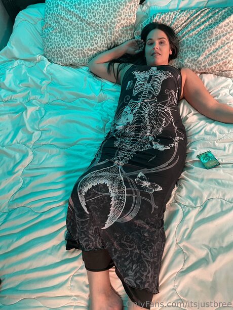 Itsjustbree top exklusive bild