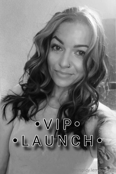 dicke blonde onlyfans kunst nackte foto