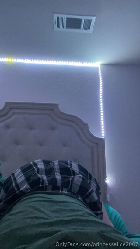 Princessalice2007 erotische perfekte galerien