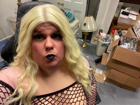 Sissy Erika001 schöne schöne bilder