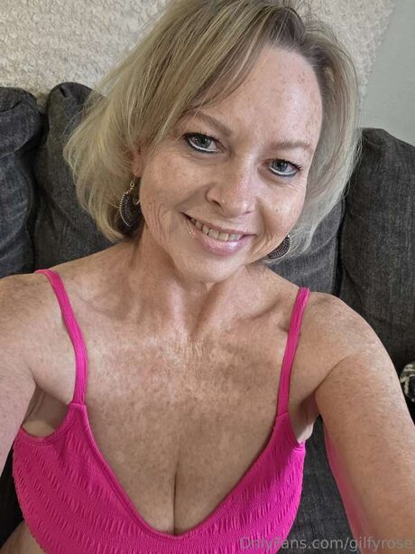 Gilfyrose nacktheit porno fotos