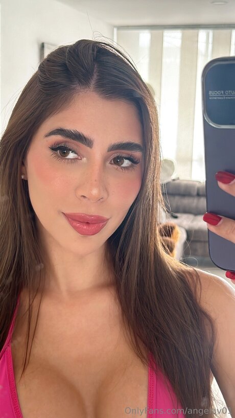 Angelav01 kunst erwachsene galerie