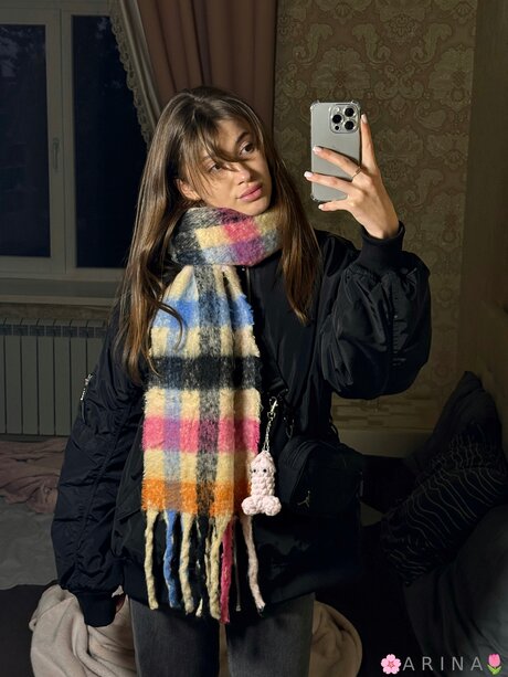 Arina Stars sexy top bild