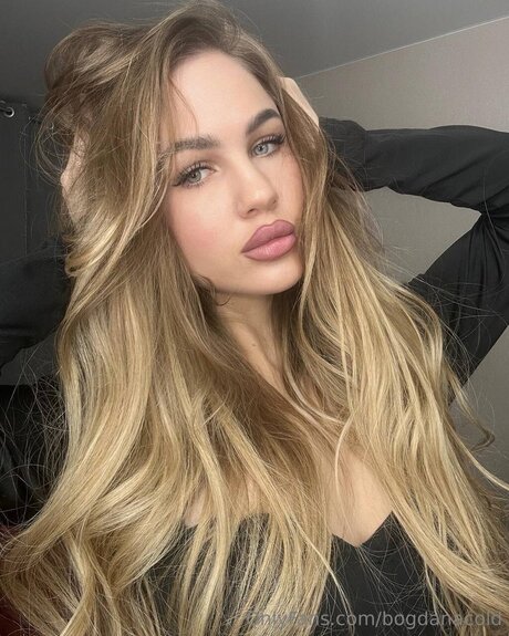 Tori Rain exklusive kostenlose foto