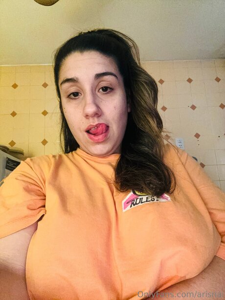 Arisnai erwachsene nackten galerien