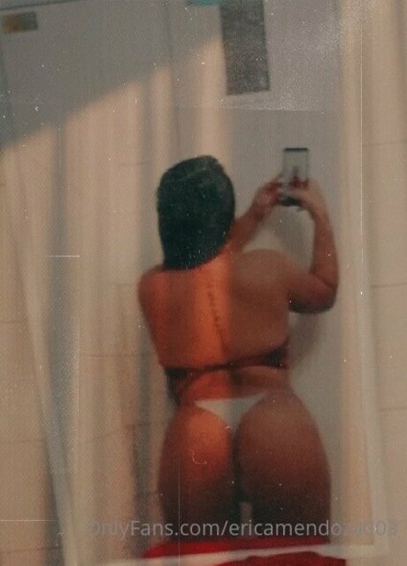 Ericamendoza003 erwachsene foto