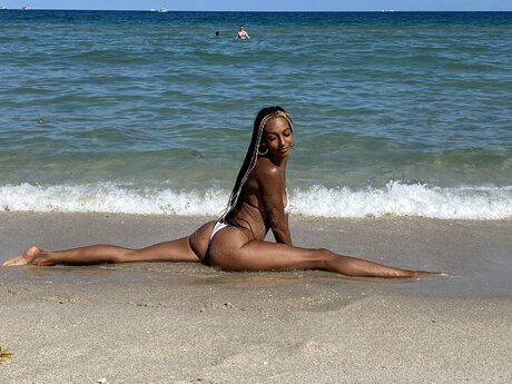 Saintannefree nacktheit erotische galerie