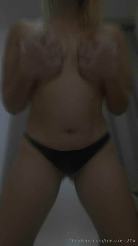 Missrose20x pornostar nackte galerie