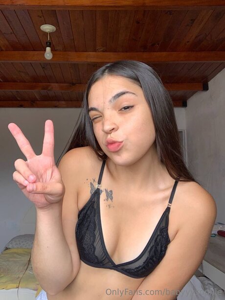 Babyyysophie xxx pornografische galerie