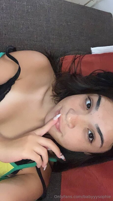 Babyyysophie exklusive nackt foto