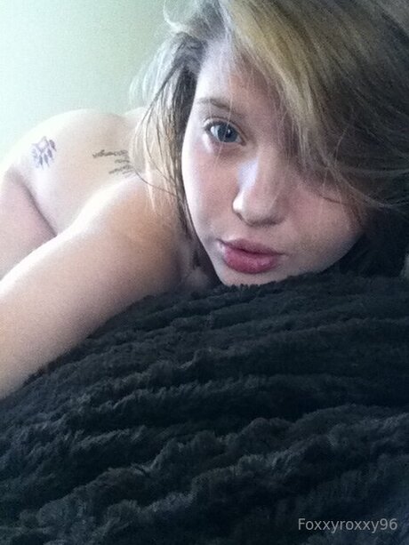 Foxxyroxxy96 sexy top galerien