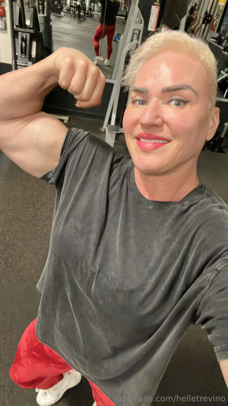 schwule solo-onlyfans heiße hübsche bilder