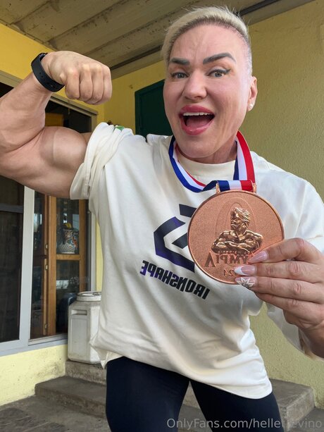 Helletrevino perfekte schöne bilder