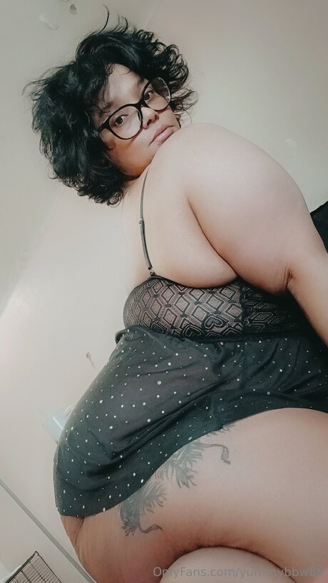 Yummybbw86 pornostar nackte foto