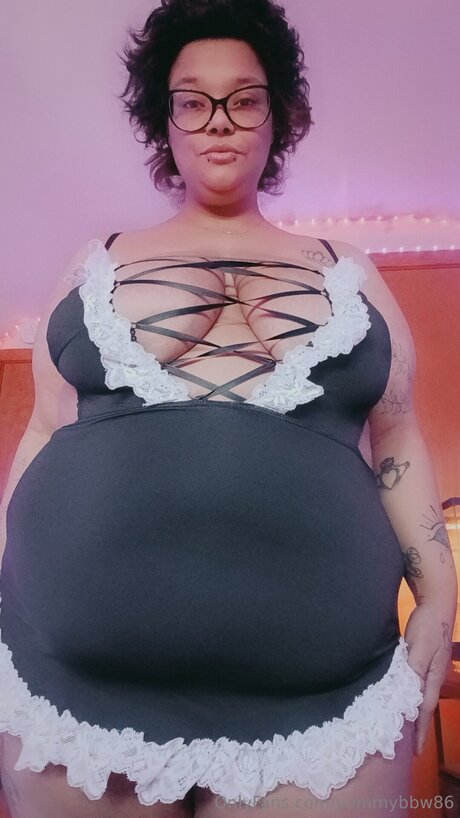 Yummybbw86 pornostar hübsche bilder