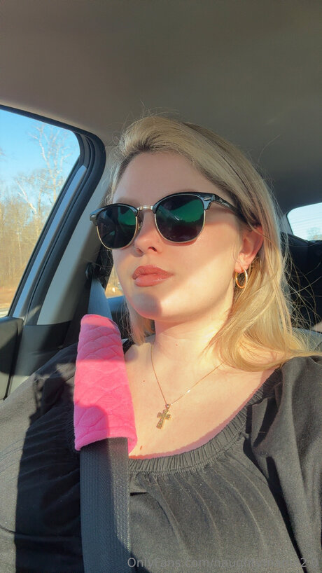 Naughtymama2 0 xxx erwachsene foto