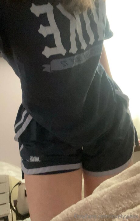 Lovelyylexx perfekte exklusive bild