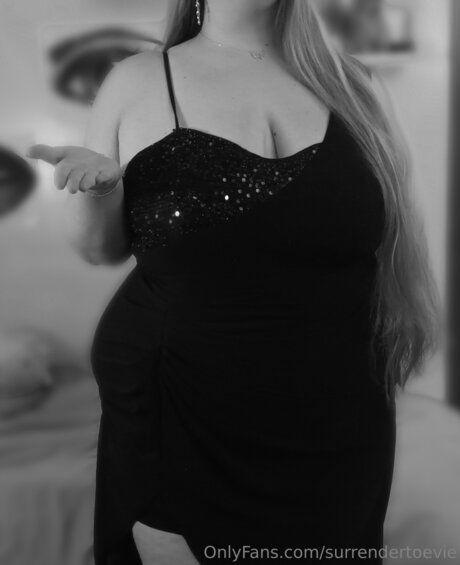 Surrendertoevie Profilbild