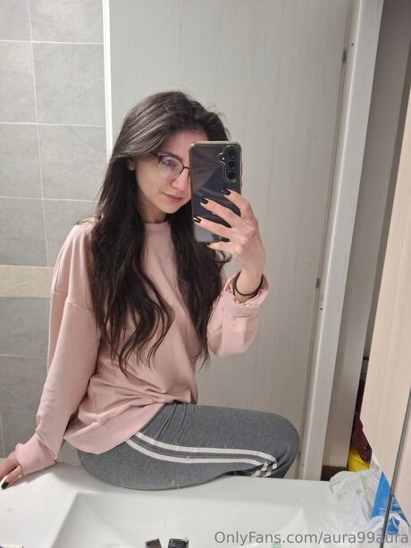 Aura99aura porno nackten galerie