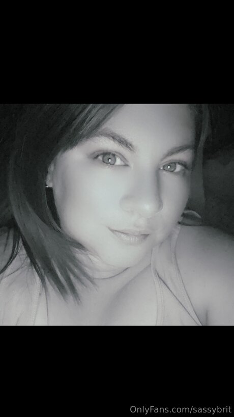 Sassybrit exklusive sex archiv