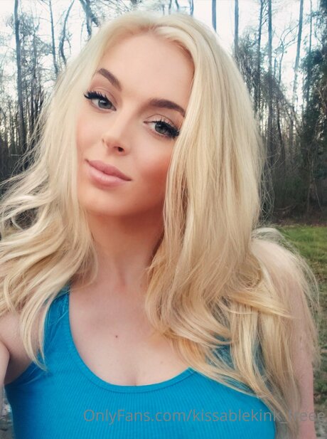 Kissablekink Freee nackt freie fotos