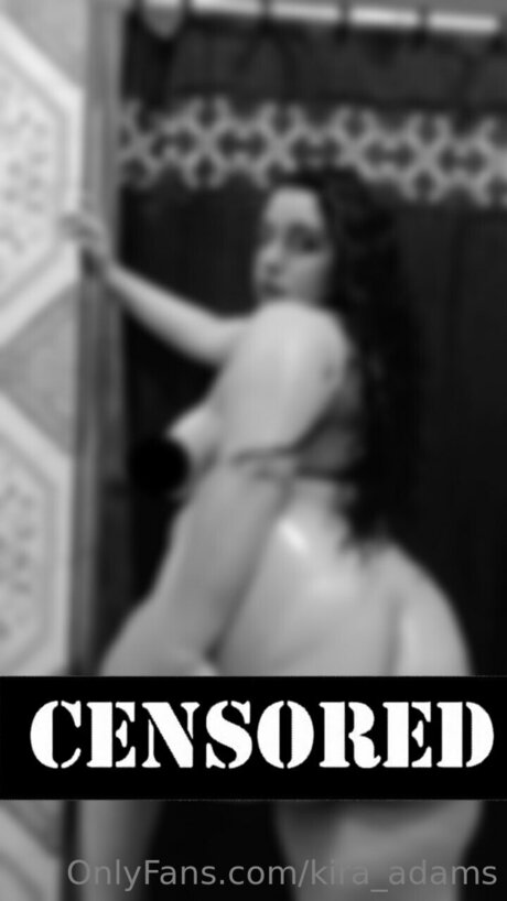 Kira Adams kostenlose exklusive galerie