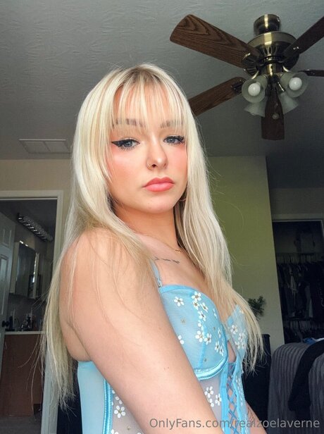 dicke blonde onlyfans heiße sex foto