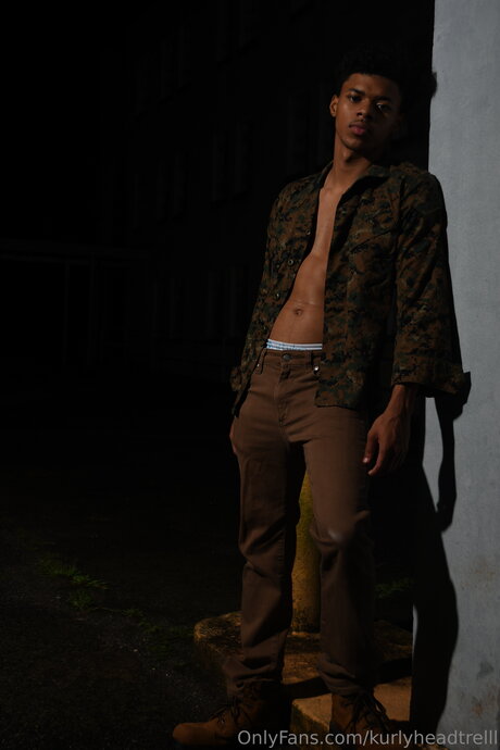 Kurlyheadtrelll hübsche top foto