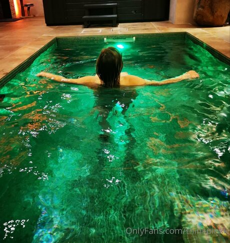 Thinkpinkk porno nacktheit galerien