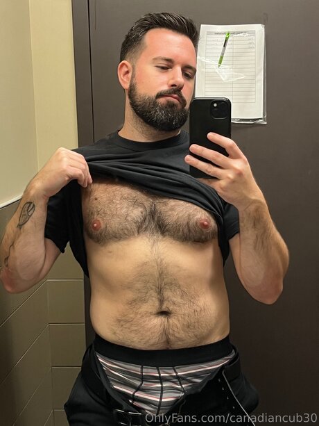 Canadiancub30 model akt foto