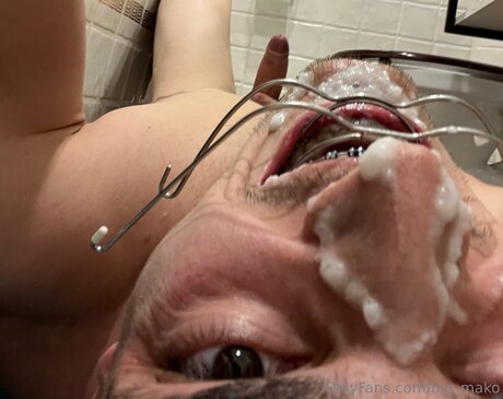 Big Mako pornostar beste bilder