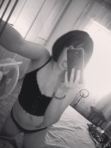 U241107164 hübsche kunst bild