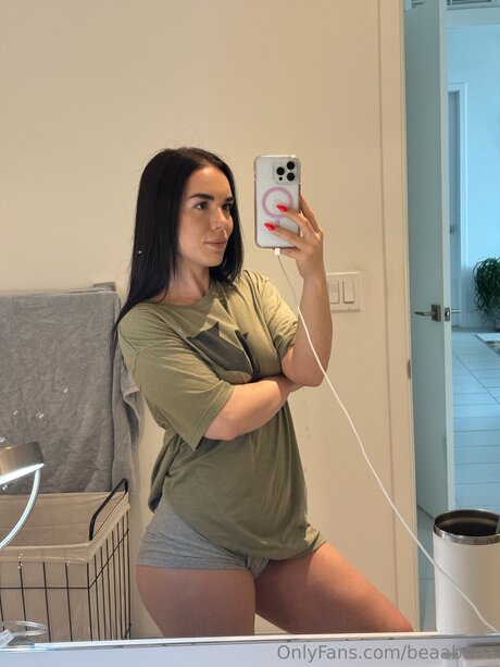 Beaabeea schöne pornostar foto