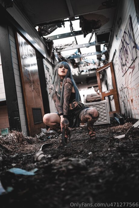 Rose Reality model hd foto