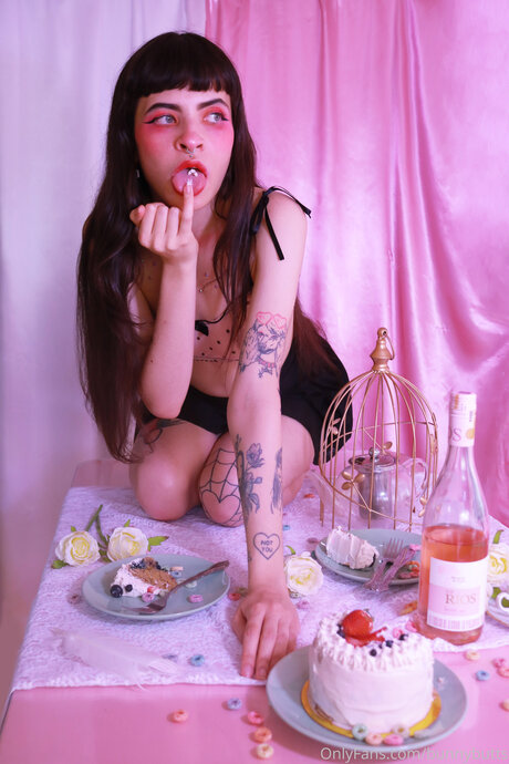 Bunnybutts erwachsene exklusive bilder
