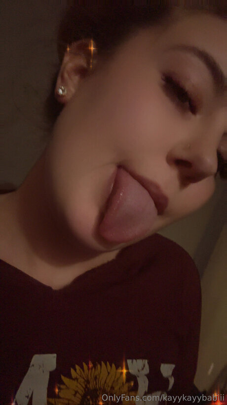 Kayykayybabiii hübsche nackten bilder