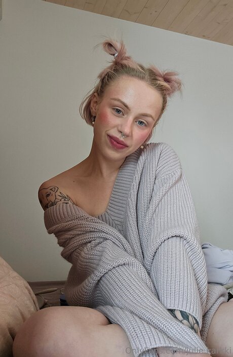 Julie Karkki perfekte nette bilder