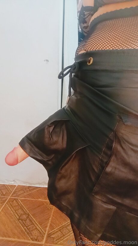 Goddesredmoon erwachsene xxx bild