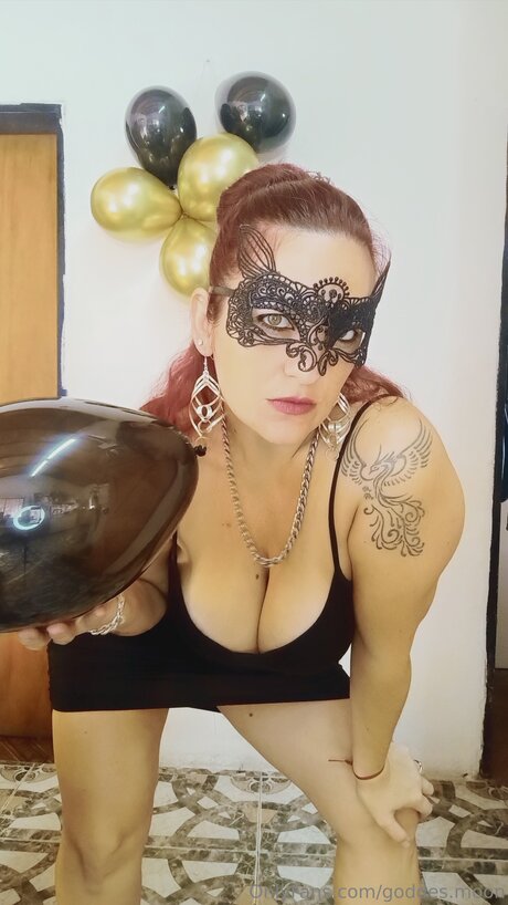 Goddesredmoon hd erotische galerien