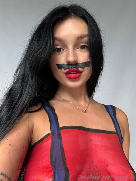 Freeskyy xxx hübsche bild